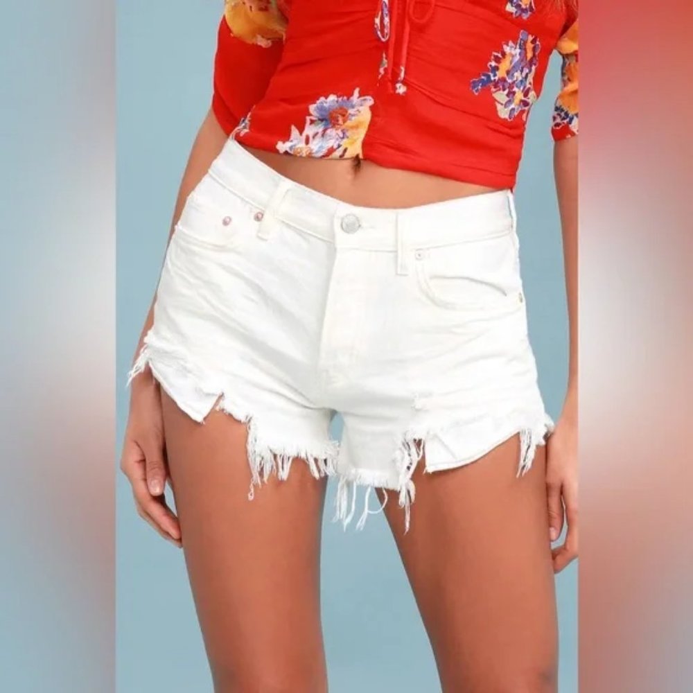 Free People Loving Good Vibrations Cutoffs Spring White NWT Size 25